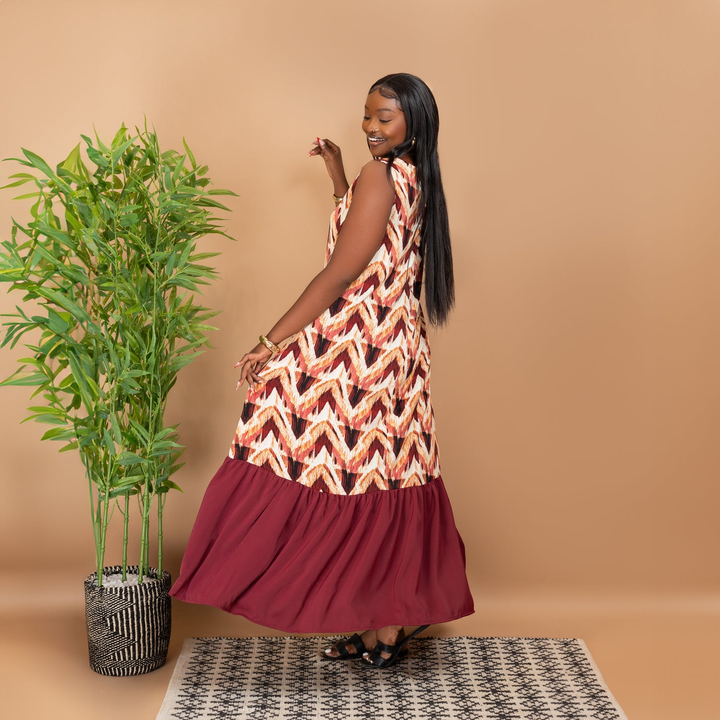 Sleeveless Tiered Maxi Dress - Maroon Print