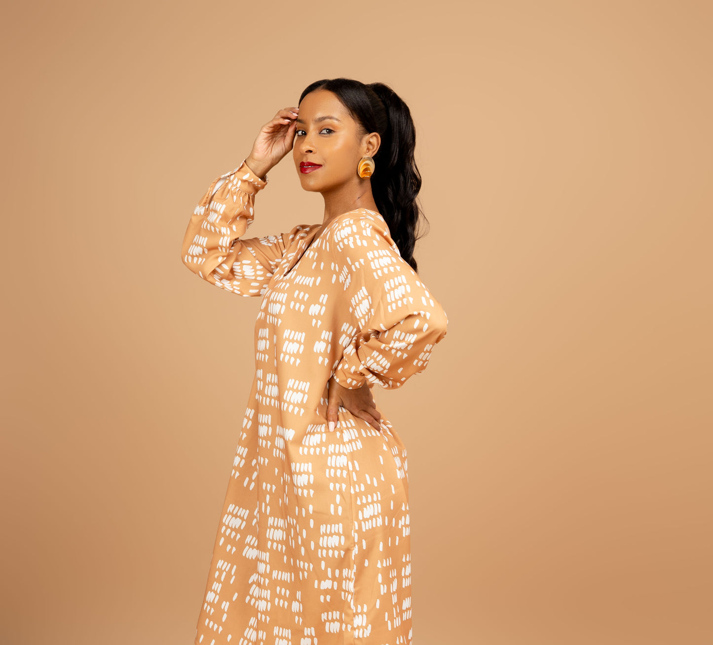 Nia Long Sleeve Shift Dress – Mustard