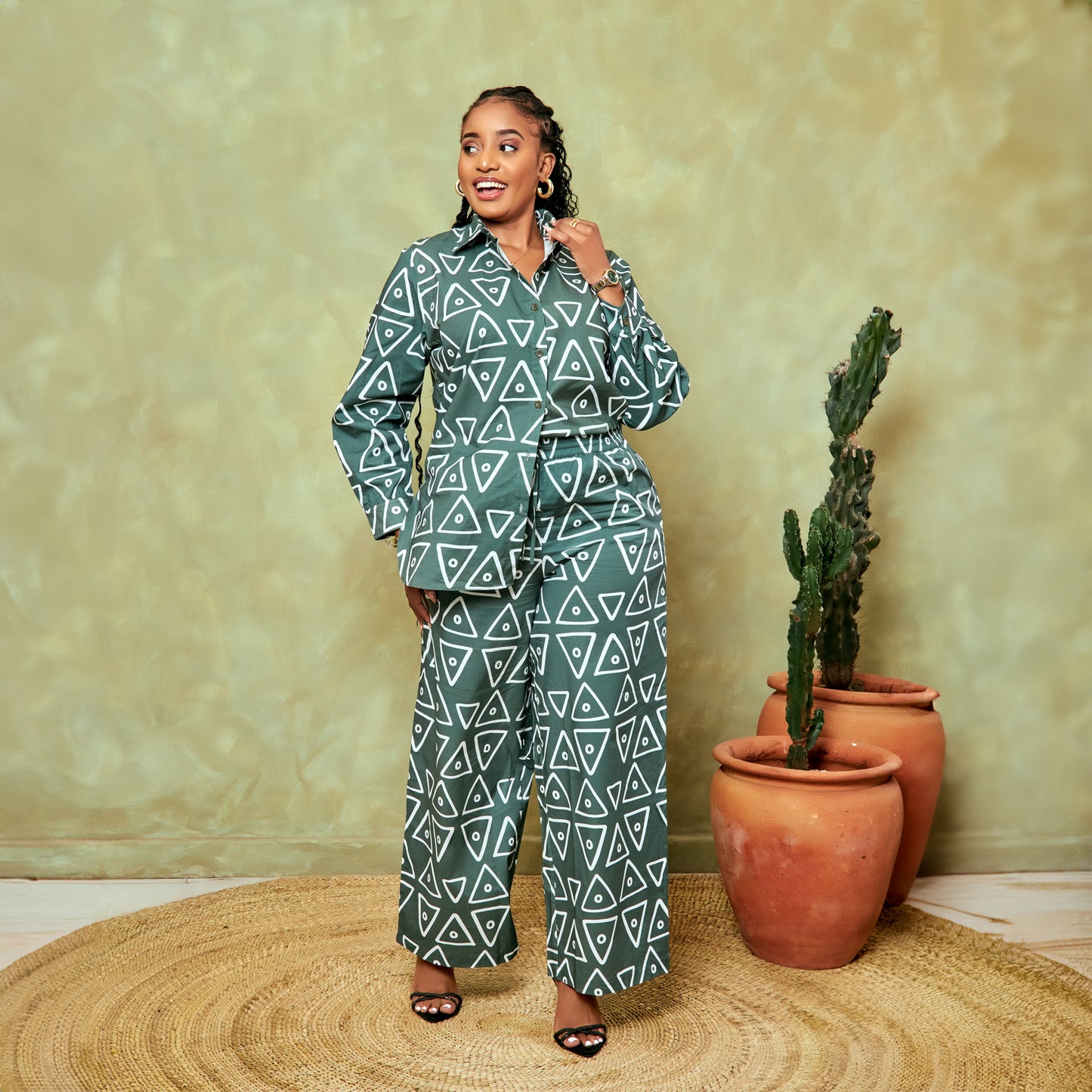 Nia Geometric Print Pant Set - Dark Olive Green