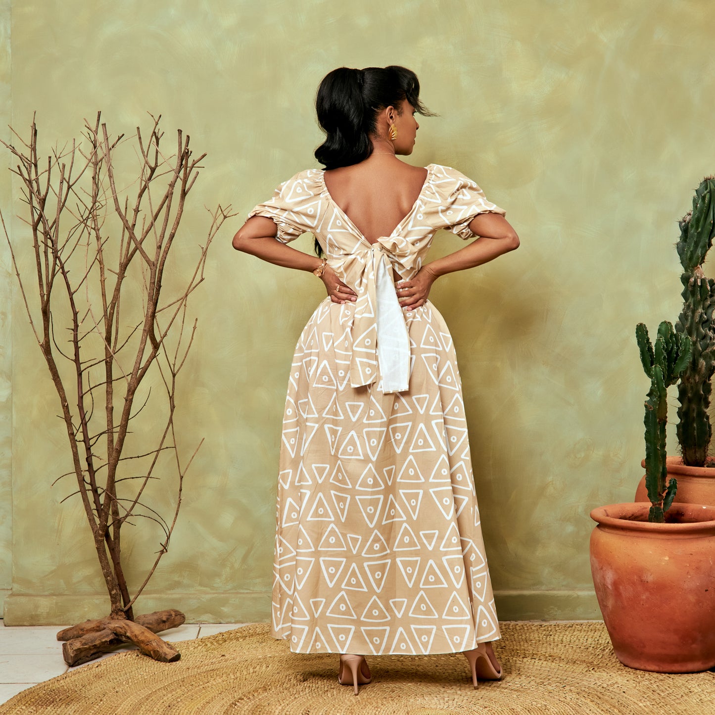 Nia Geometric Tie Back Maxi Dress - Beige