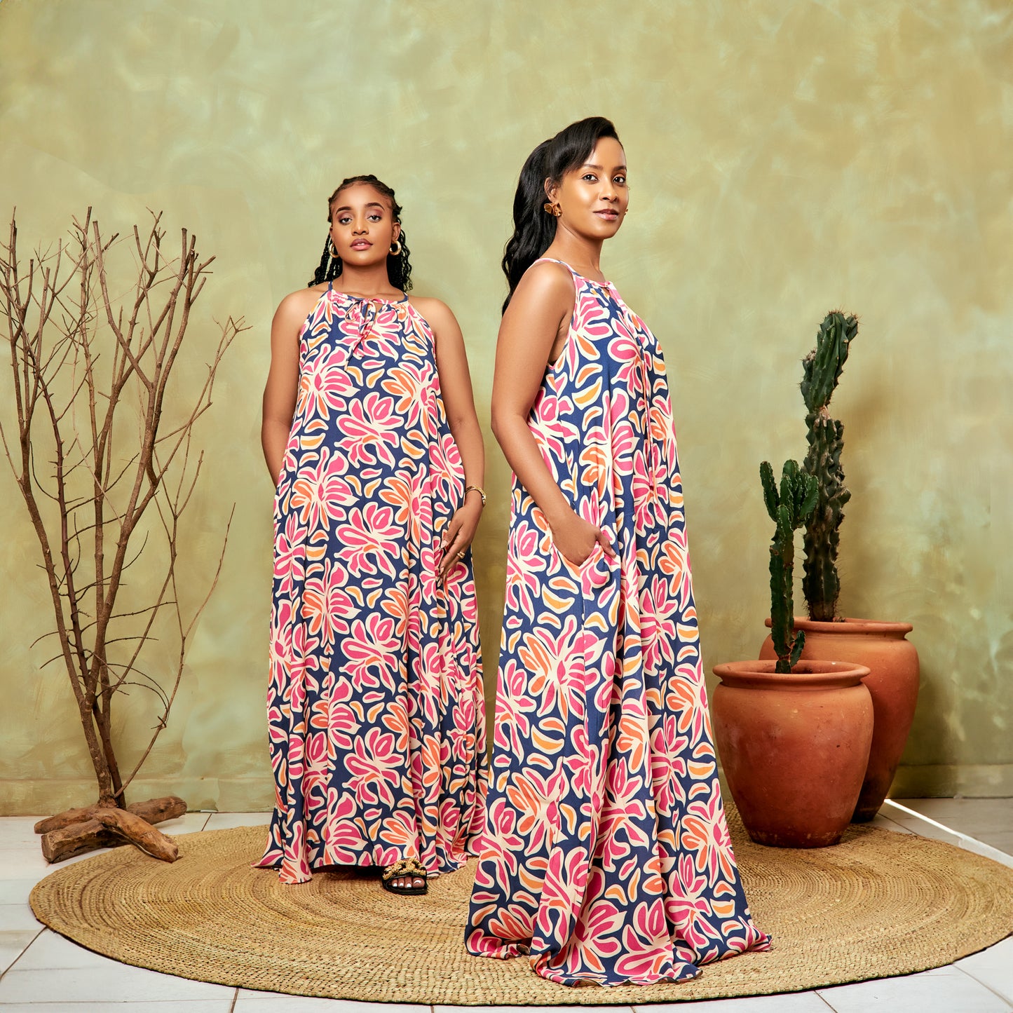 Nia Abstract Floral Sleeveless Maxi Dress - Multicolor