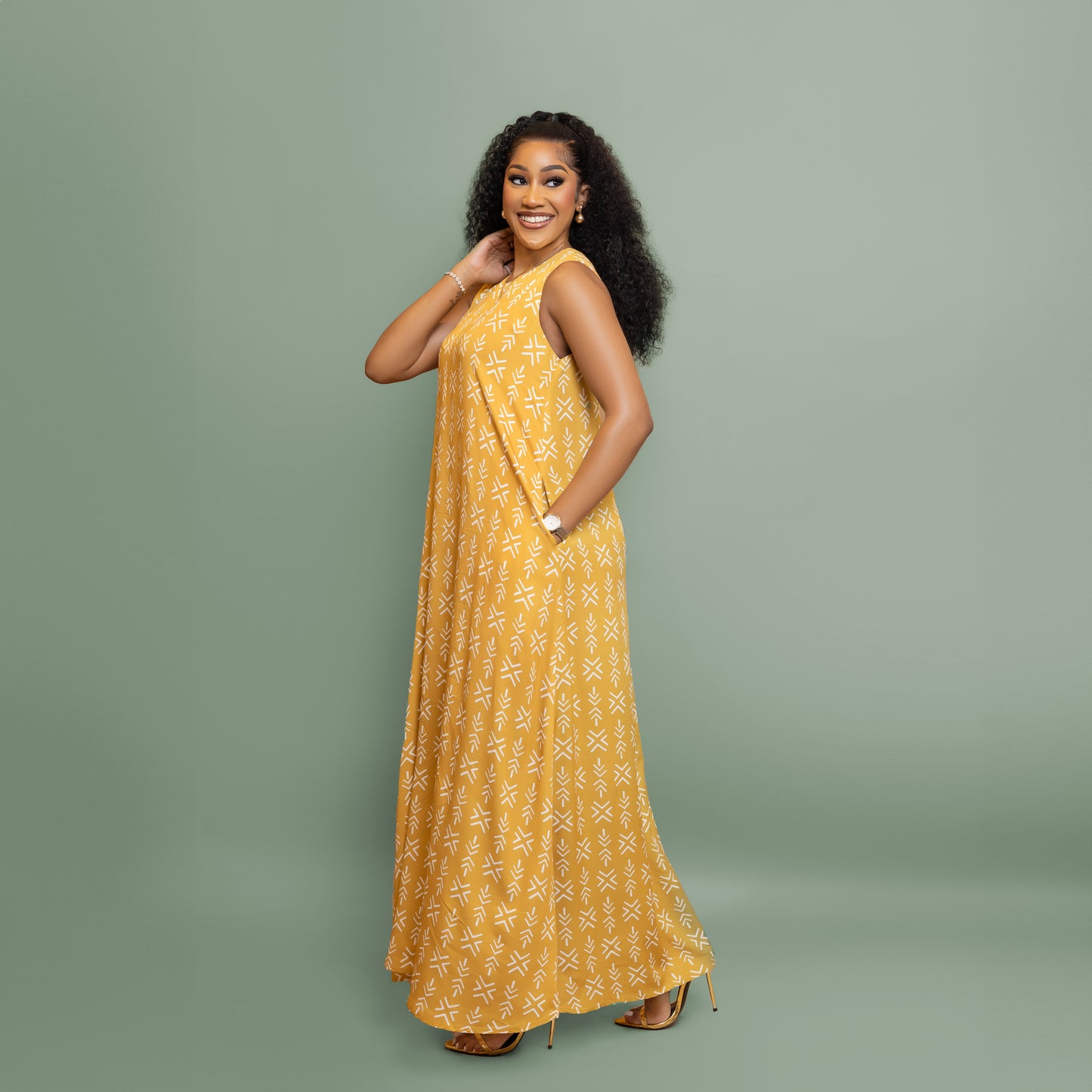 Nia Sleeveless Maxi Dress – Mustard