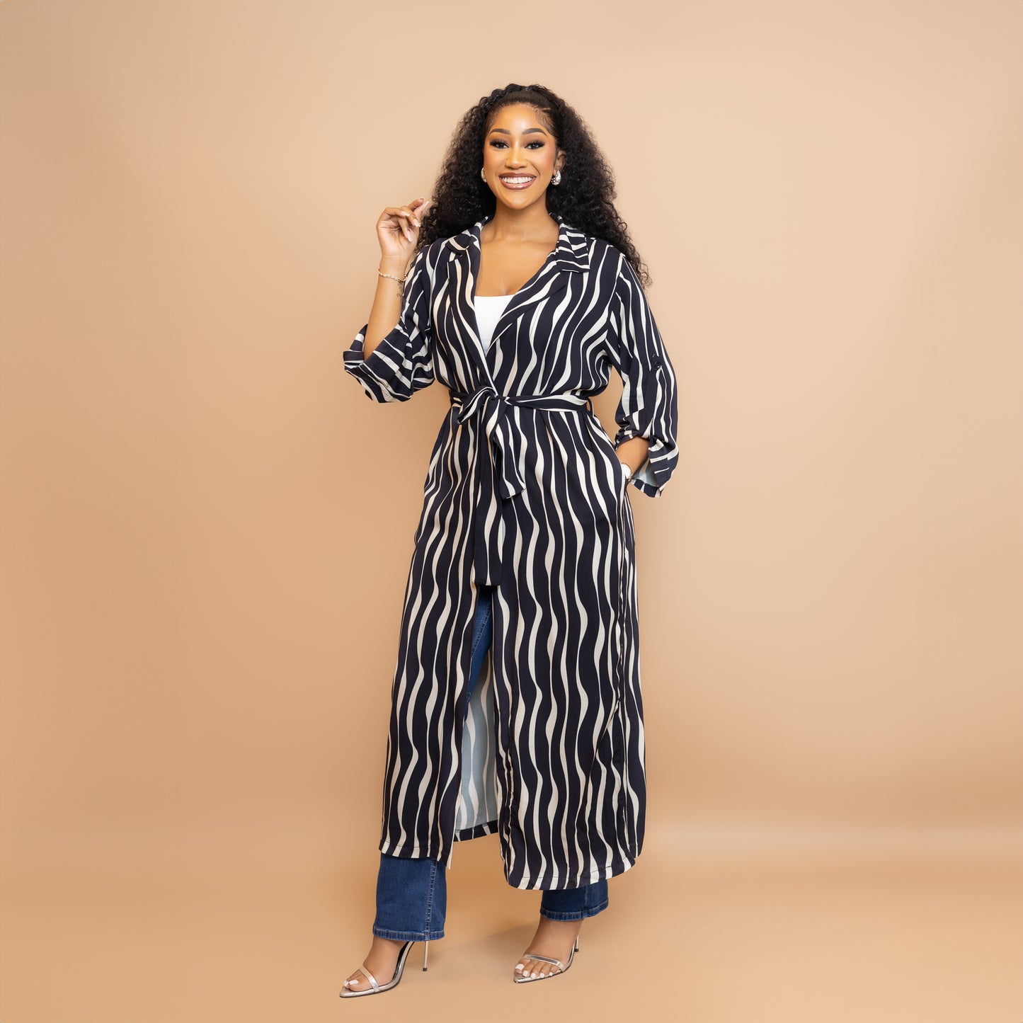 Nia Belted Kimono – Black Wavy