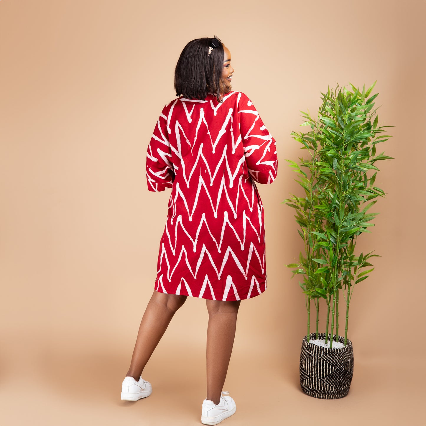 Short Kaftan - Red Zigzag Print