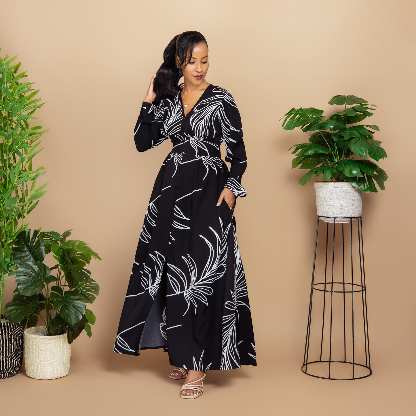 Black Print V Neck Shirred Maxi Dress