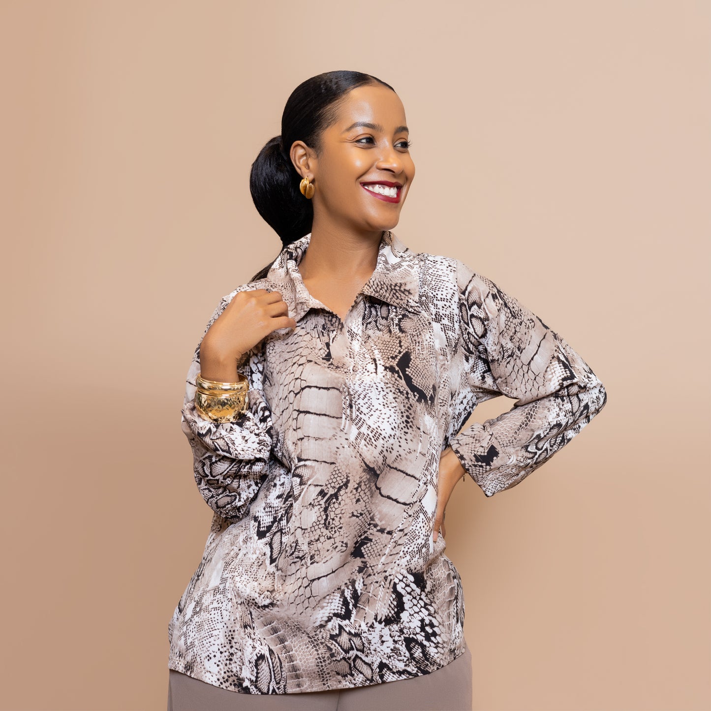 Two-Piece Blouse & Pant Set - Desert Snake Print