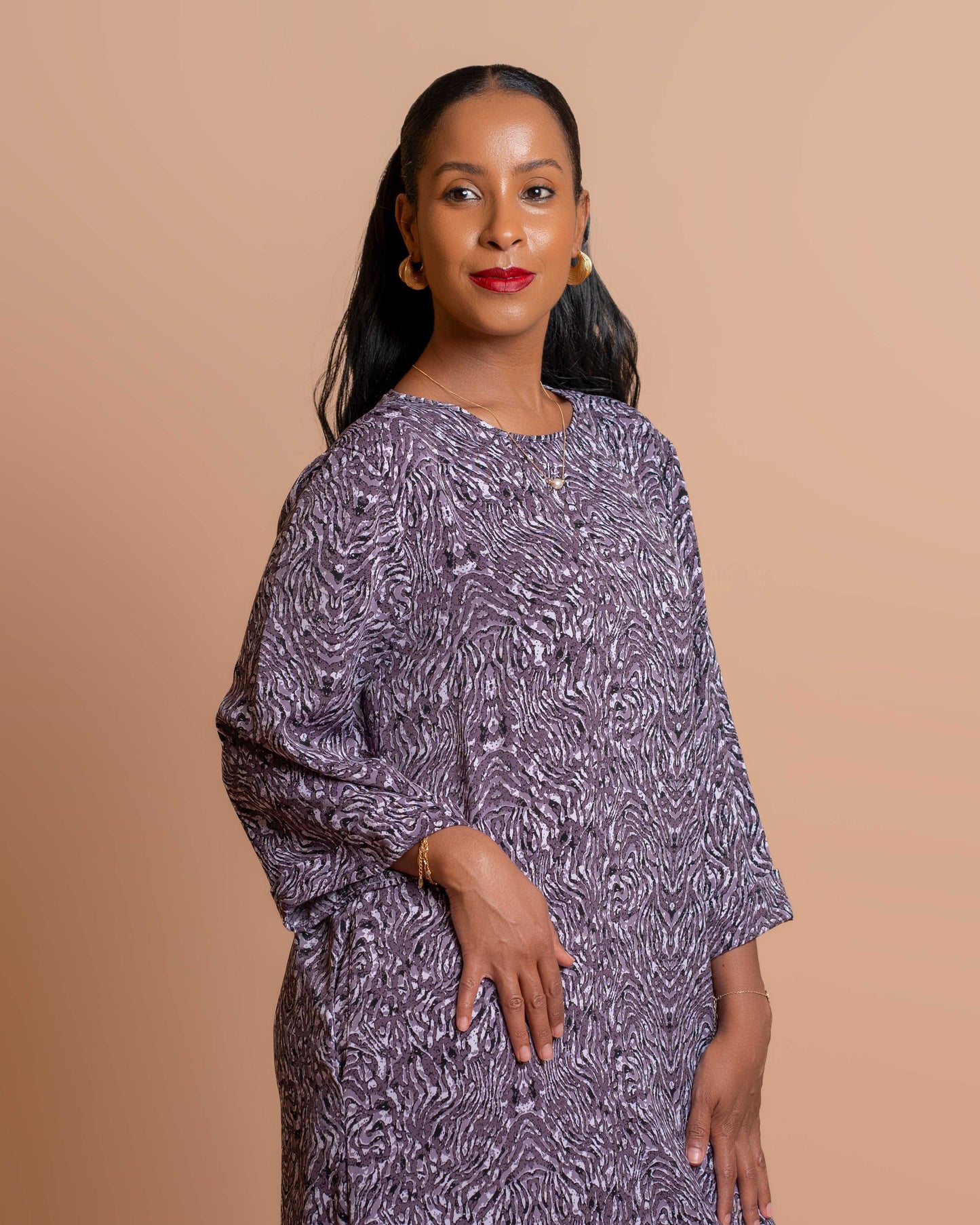 Round Neck Belted Maxi Dress - Purple Abstract Ripple