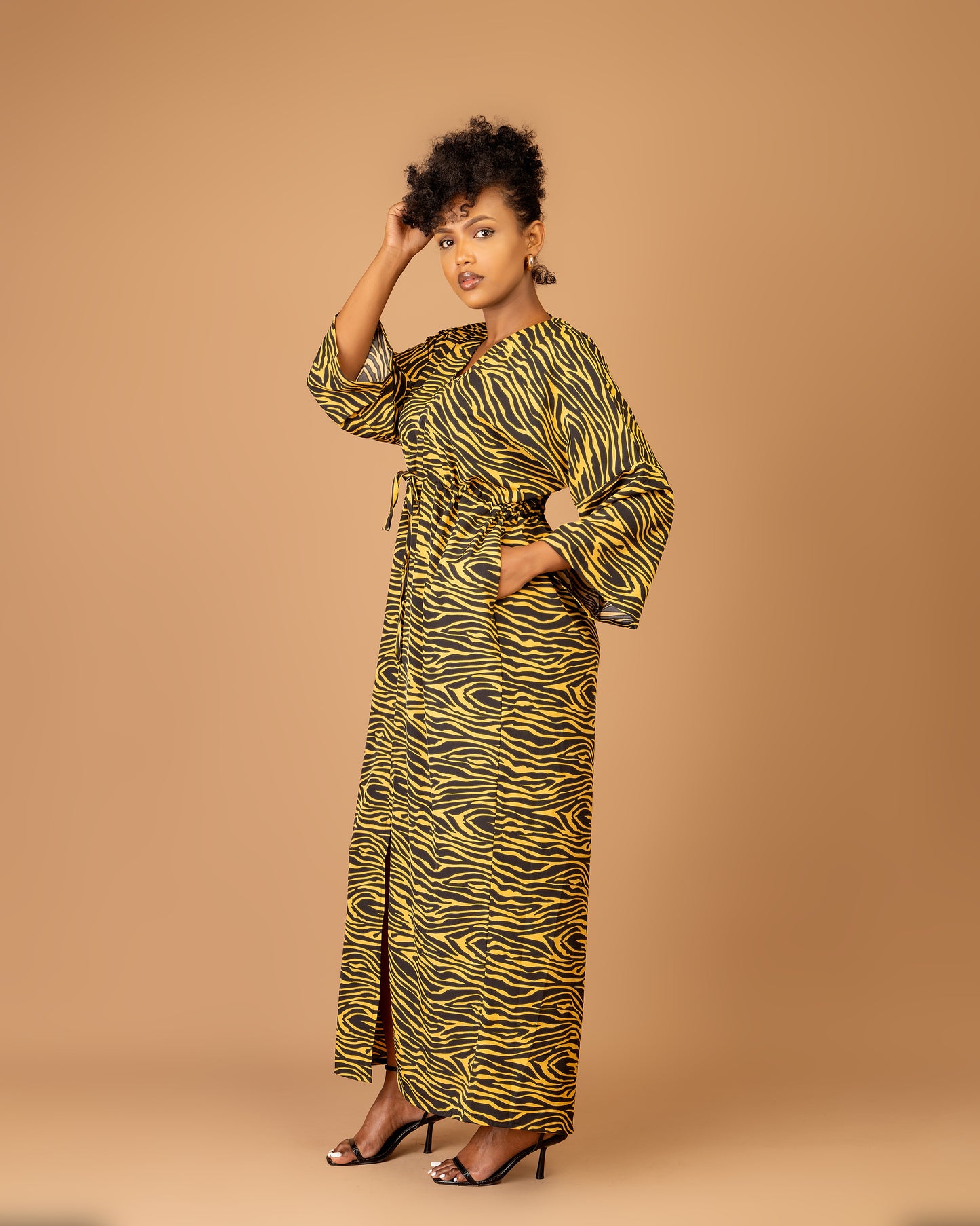 Black & Gold Print Drawstring Kaftan