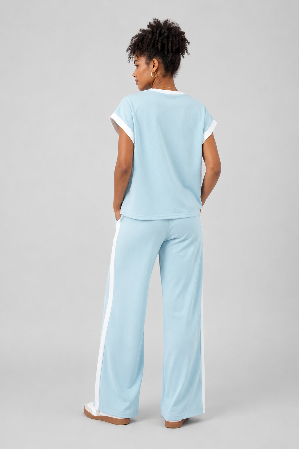 Travel Set with Contrast Trim - Mist Blue