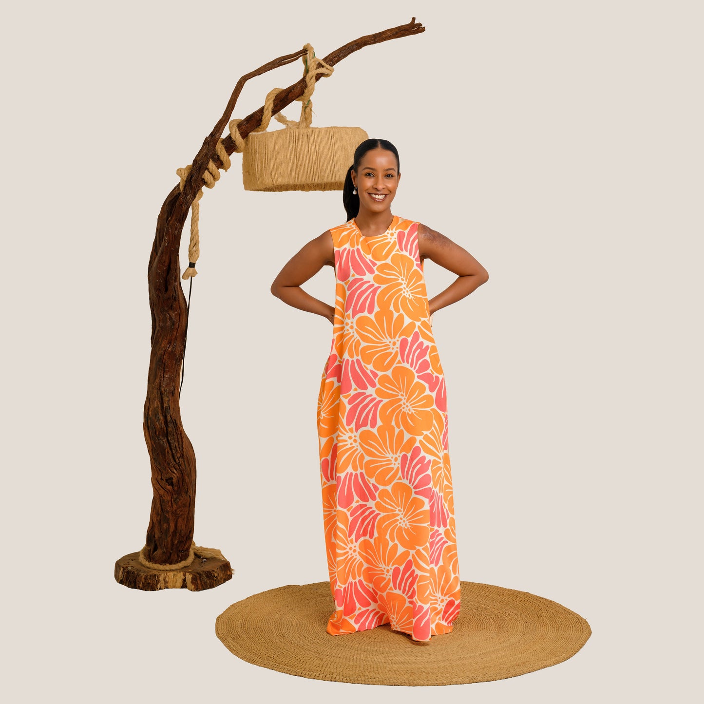 Nia Sleeveless Maxi Dress – Soft Yellow/Pink Floral