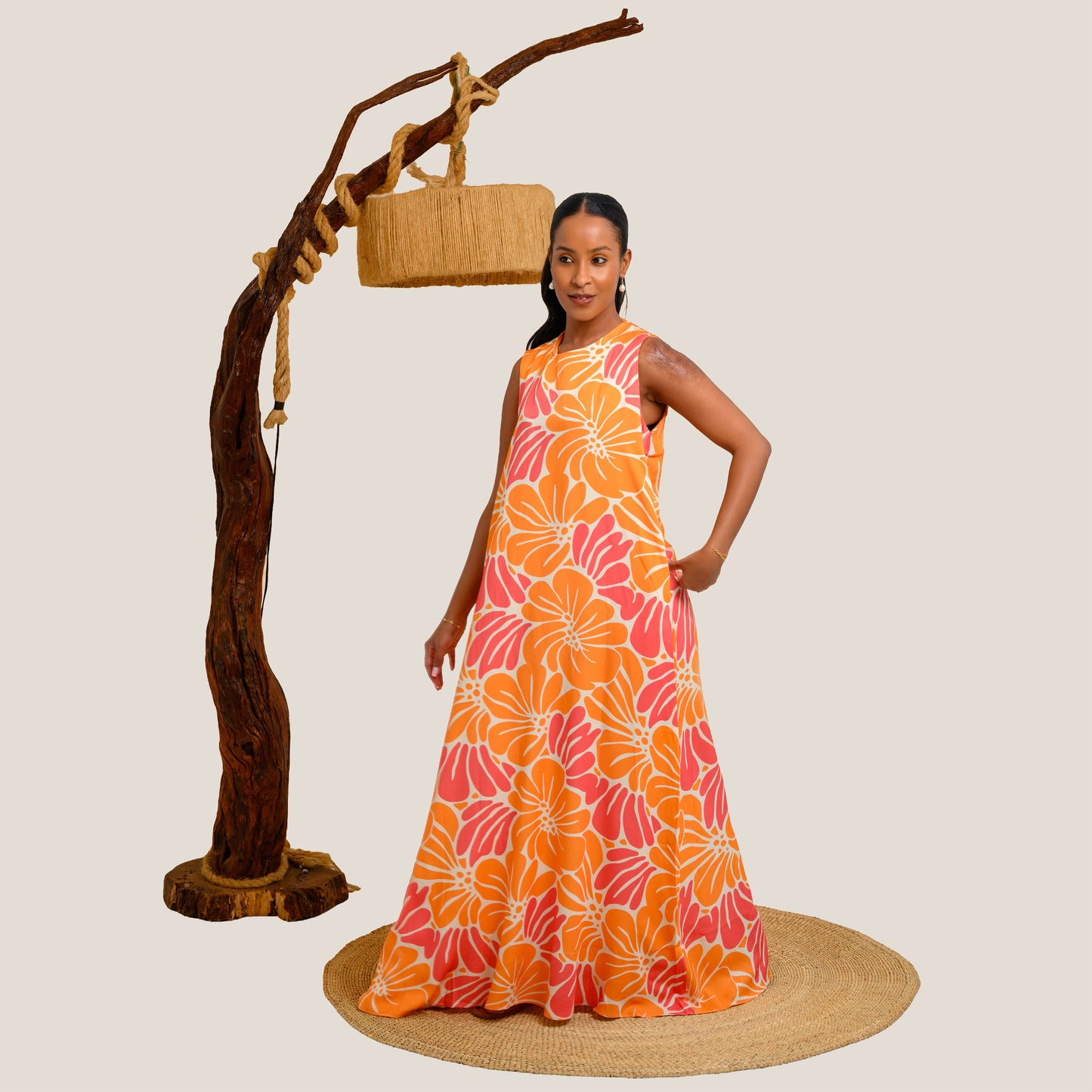 Nia Sleeveless Maxi Dress – Soft Yellow/Pink Floral