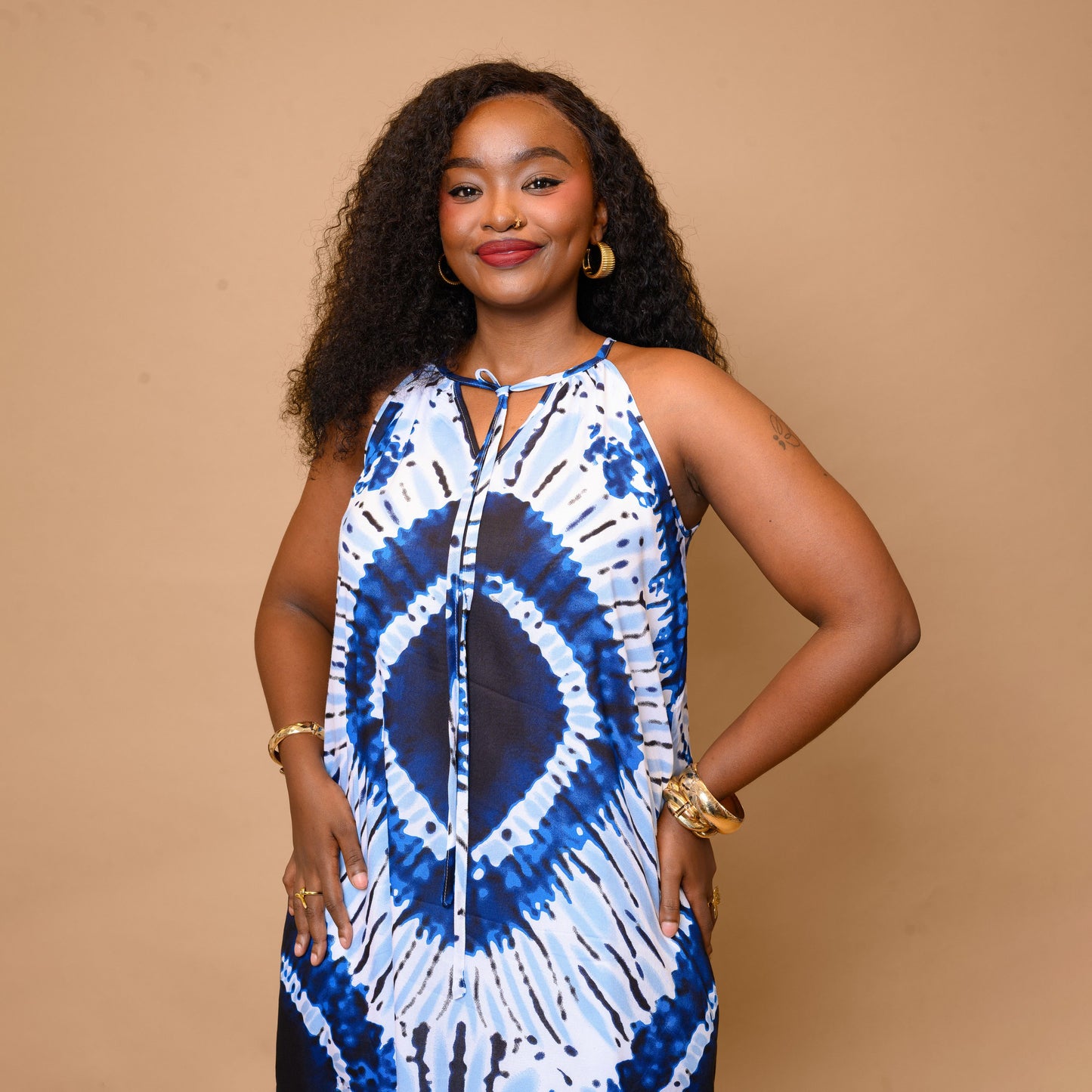 Sleeveless Maxi Dress - Blue Tie-dye Pattern