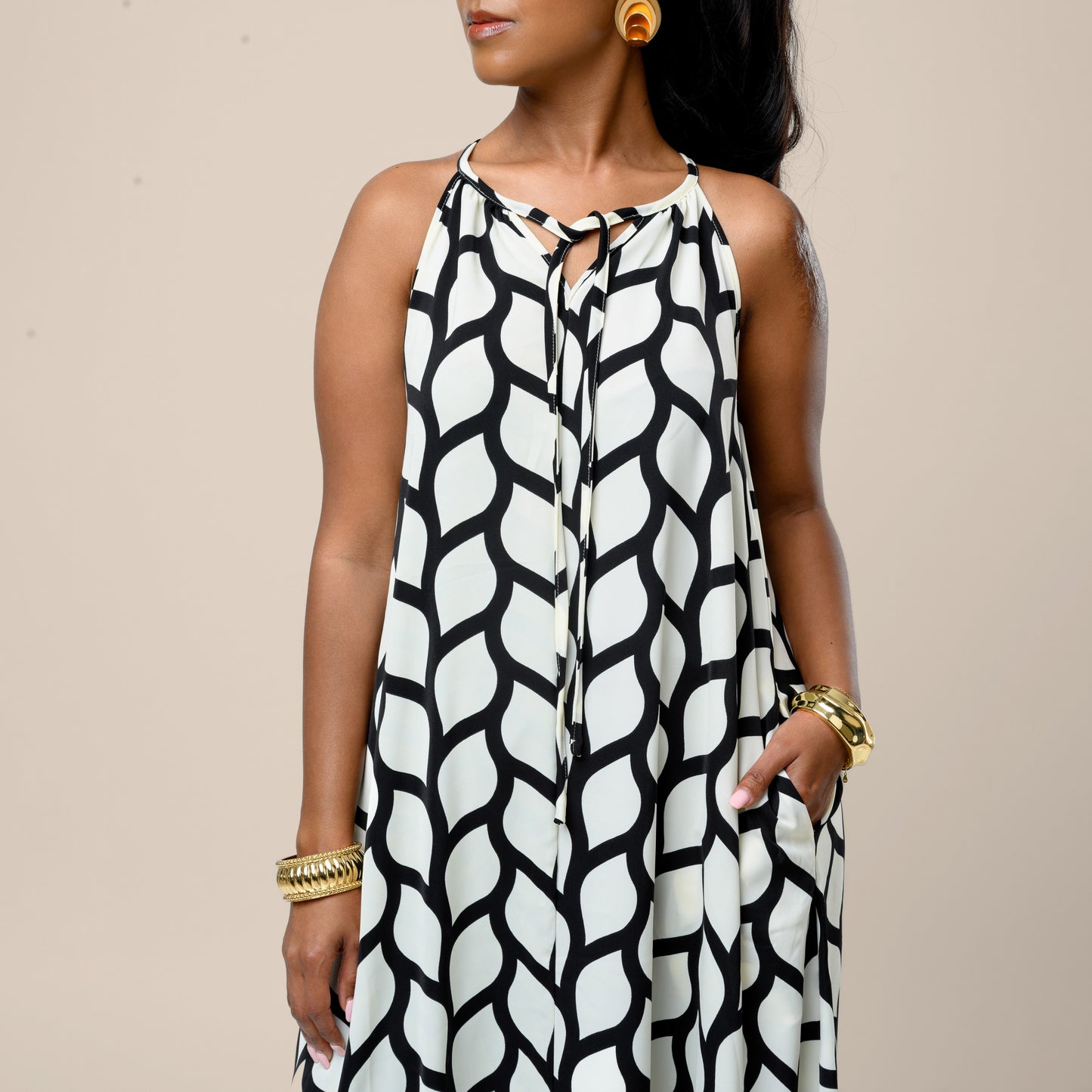 Sleeveless Maxi Dress - Abstract Wave