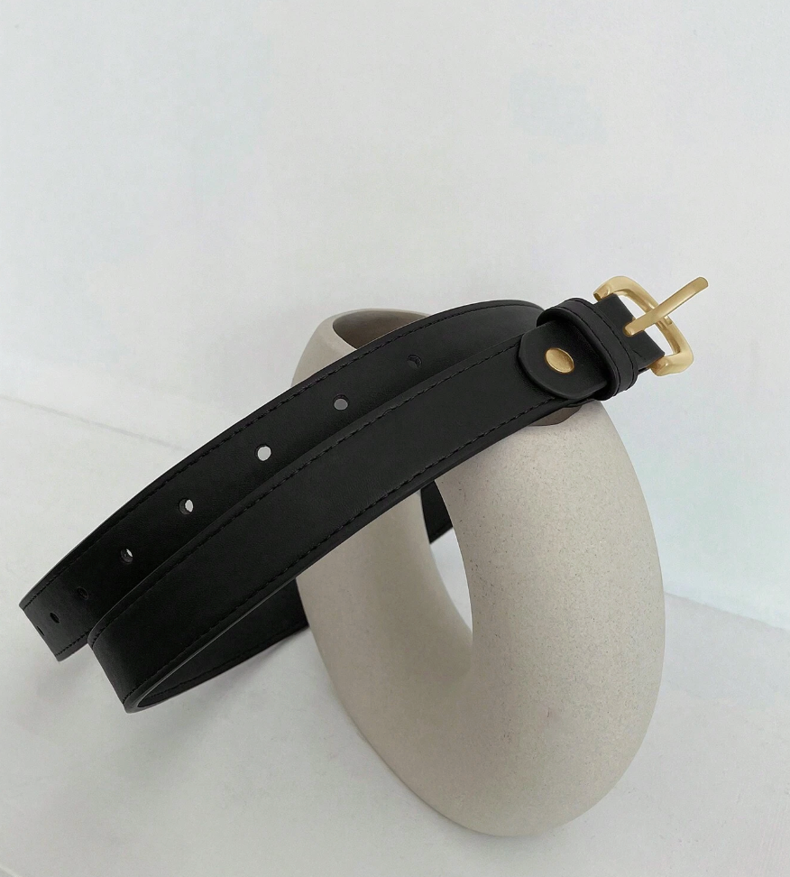 Slim PU Leather Buckle Belt – Black